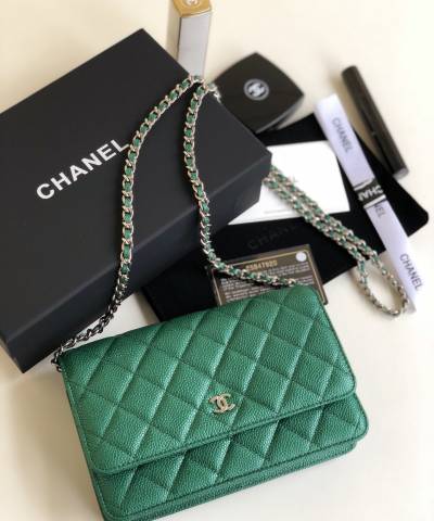 Сумка Ch*nel WOC Wallet On Chain Caviar Green